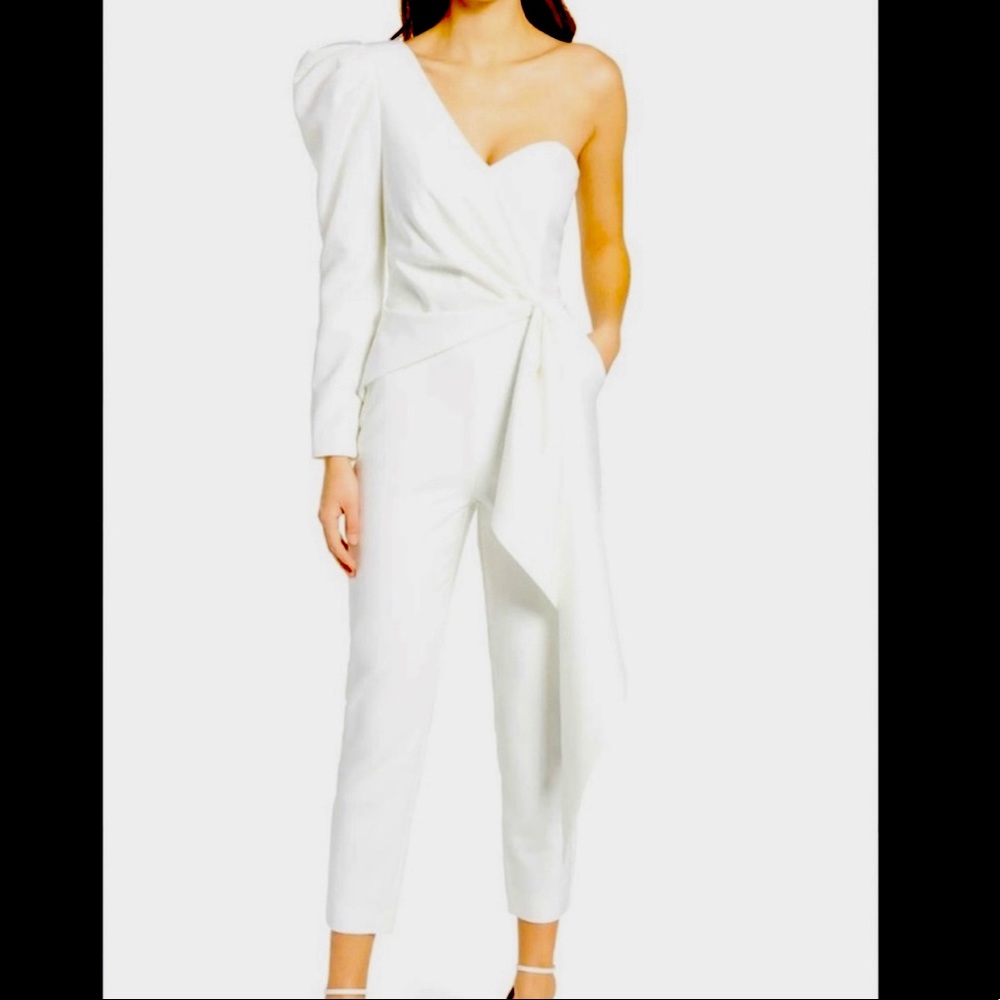 Lavish Alice size  2 one shoulder white jumpsuit